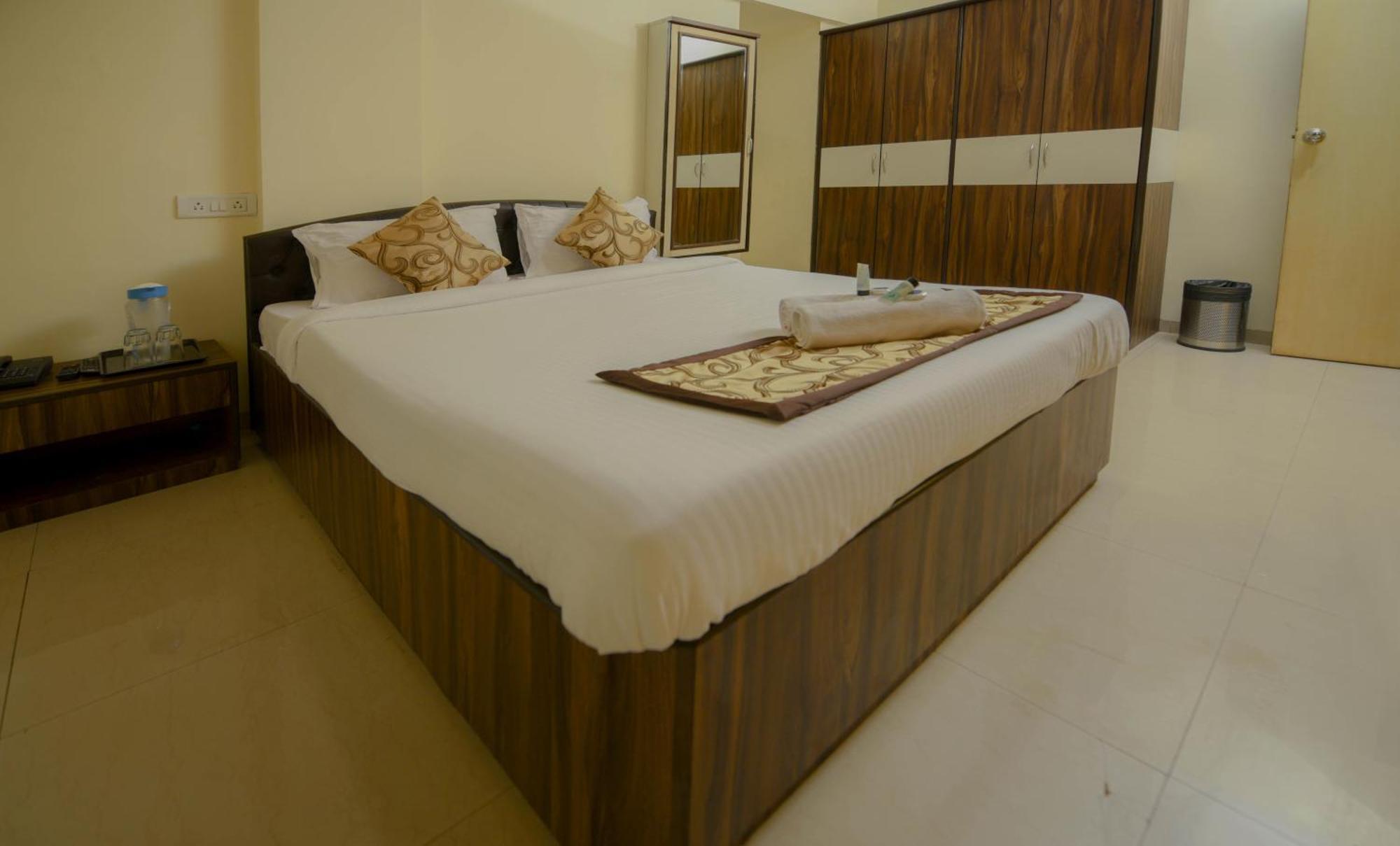 Lalsai Residency Andheri Bombay Eksteriør billede